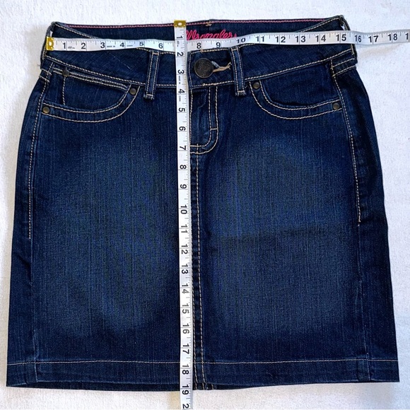 WRANGLER DENIM DARK-WASH MINISKIRT. WESTERN RODEO BOHO FESTIVAL #09MWKDK. Sz11 - Picture 7 of 8
